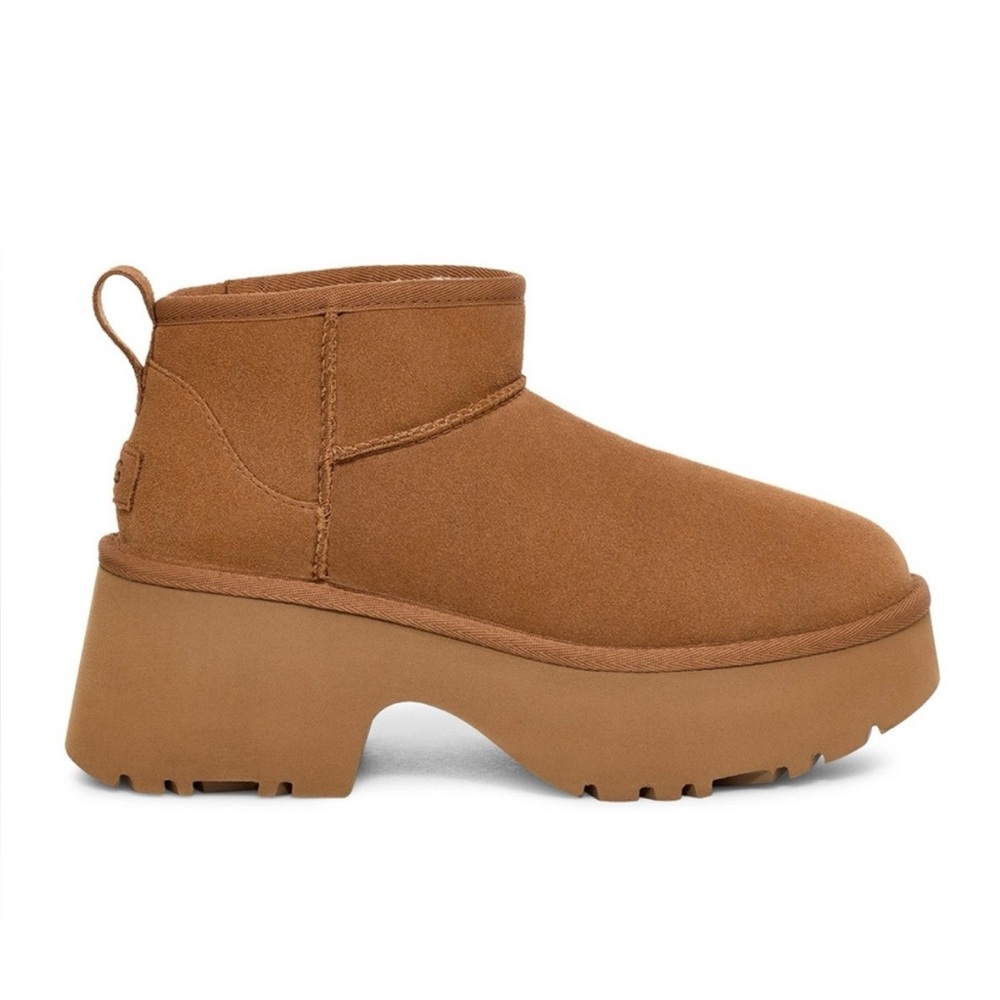 Ugg classic ultra mini new heights Boots. Women’s size 8. Chestnut